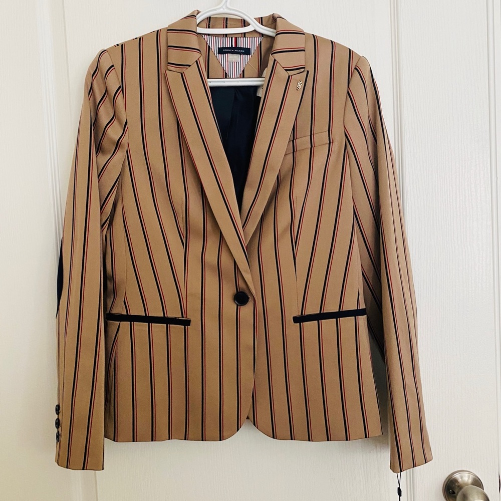 Tommy Hilfiger brown blazer